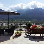 Ossola Dal Monte - بيت ضيافة