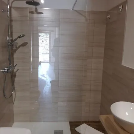 Affittacamere Ossola Dal Monte - 3*